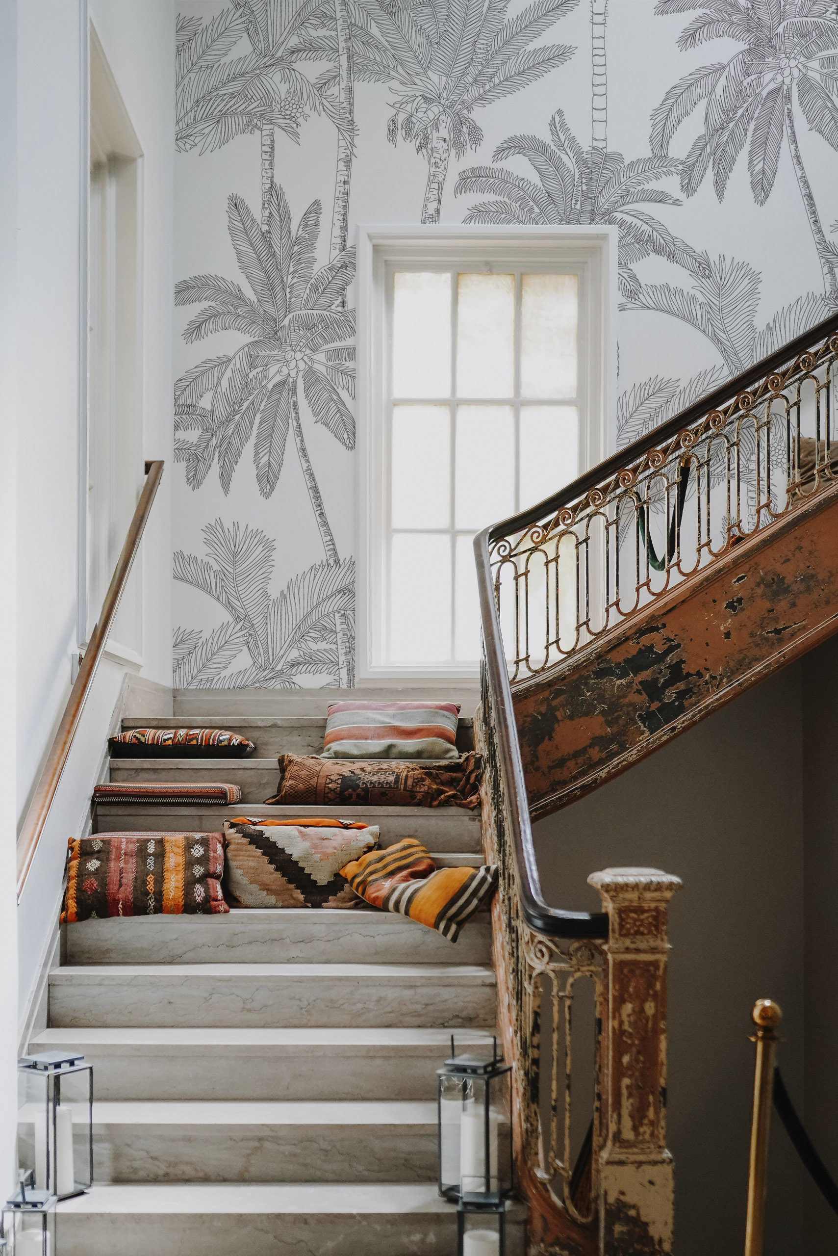 Black and White Palm Tree Wallpaper No. 60 2