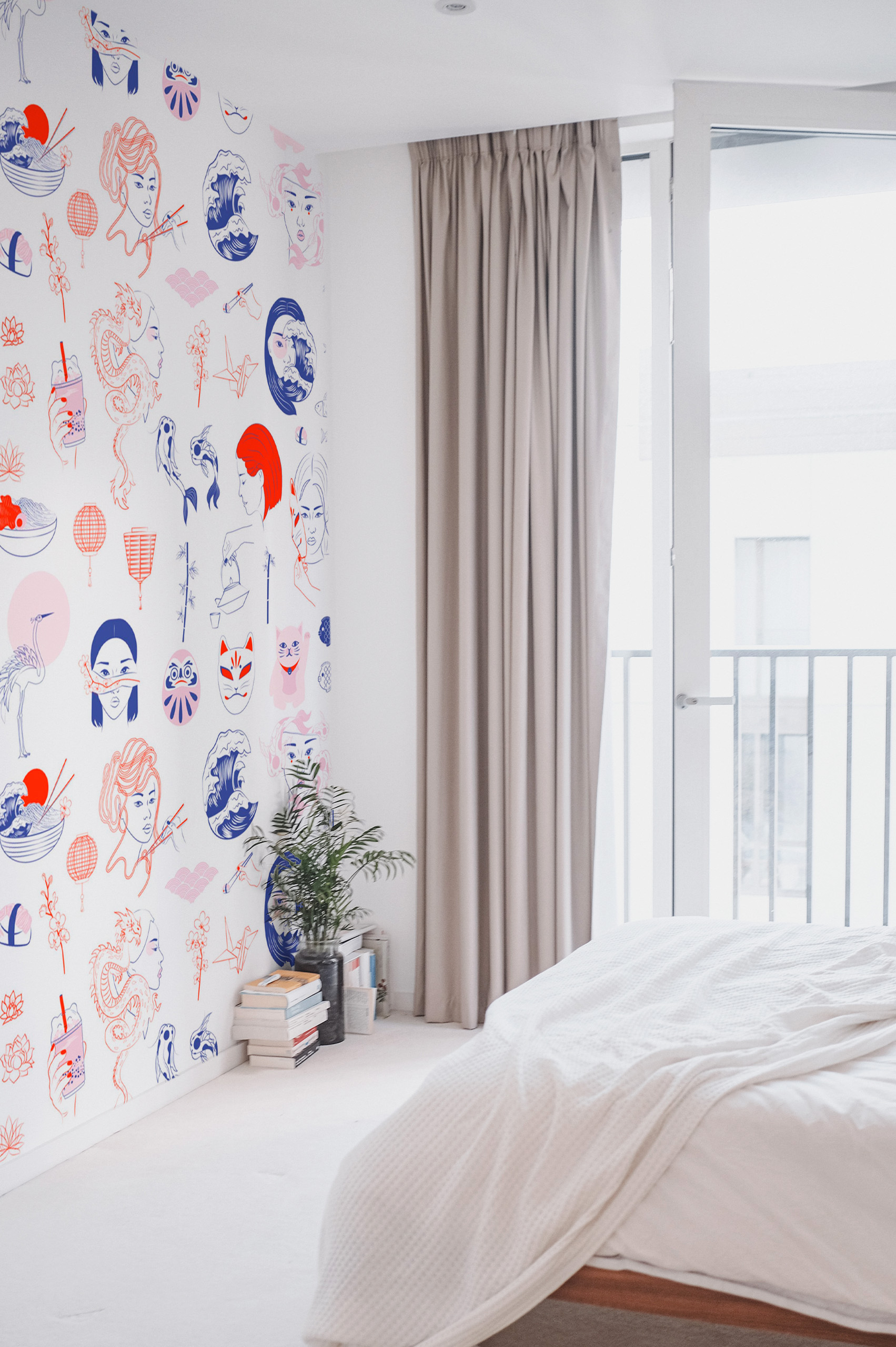 Paper pejnt N 111 Japan Blue Red Room Designs