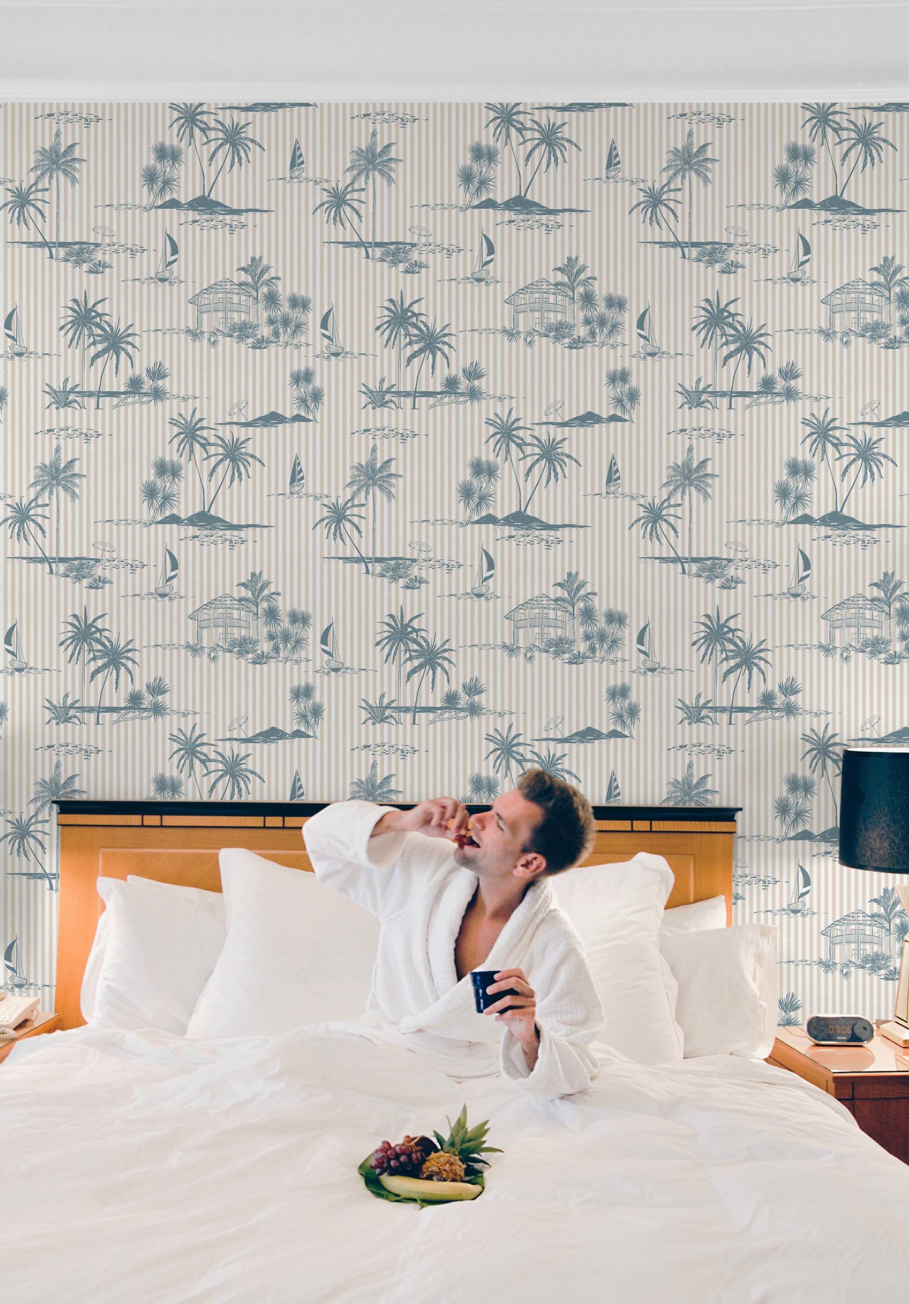 n156 Toile de Jouy wallpaper, palm tree