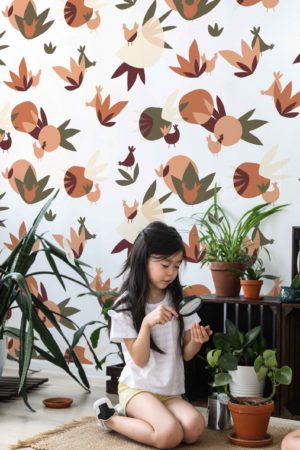 Wallpaper chickens and plant shapes