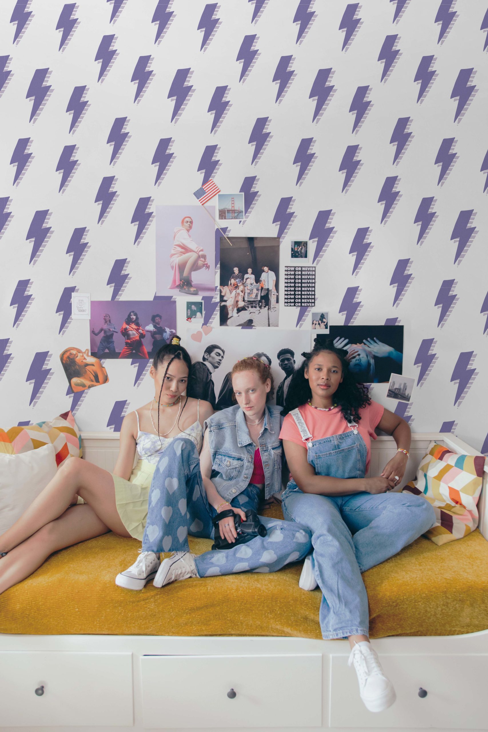 Lightning Lightning Graphic Purple Teen Room Wallpaper Lightning Lightning Graphic Purple Teen Room Wallpaper