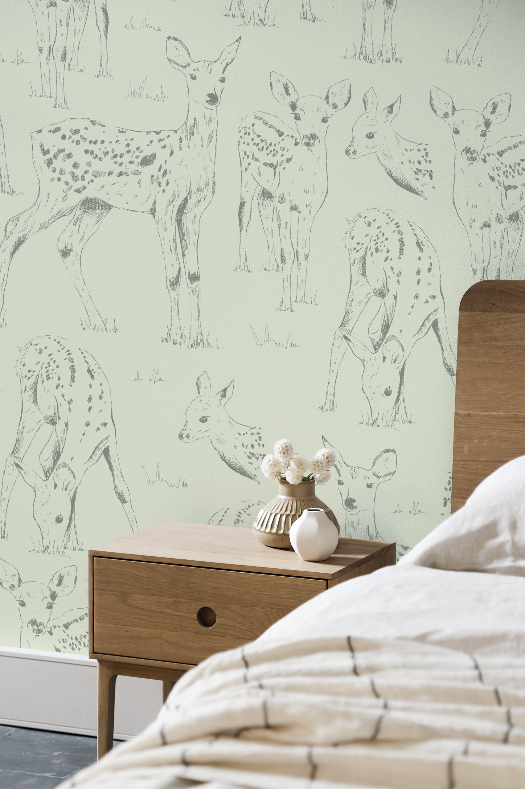 N213-2 Green Bambi wallpaper