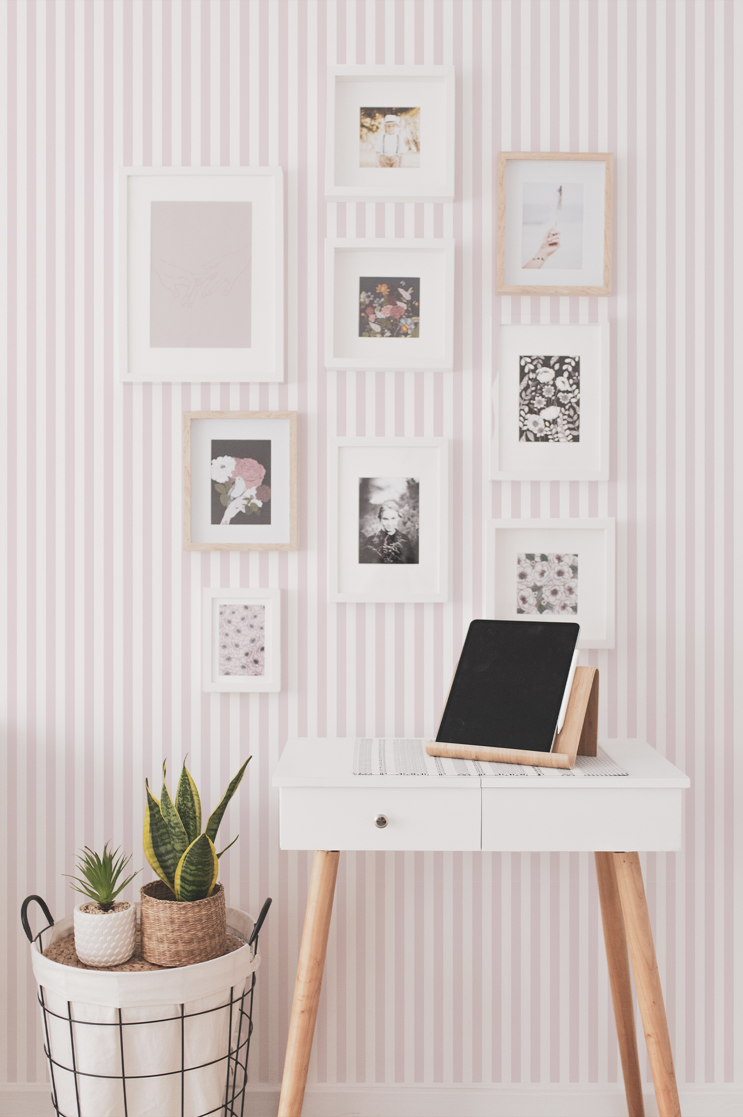 Wallpaper n233 Marshmallow pink desk Wallpaper n233 Marshmallow pink desk