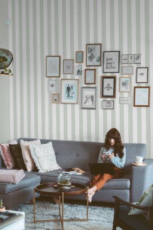 wallpaper 241 Matcha vertical stripes living room