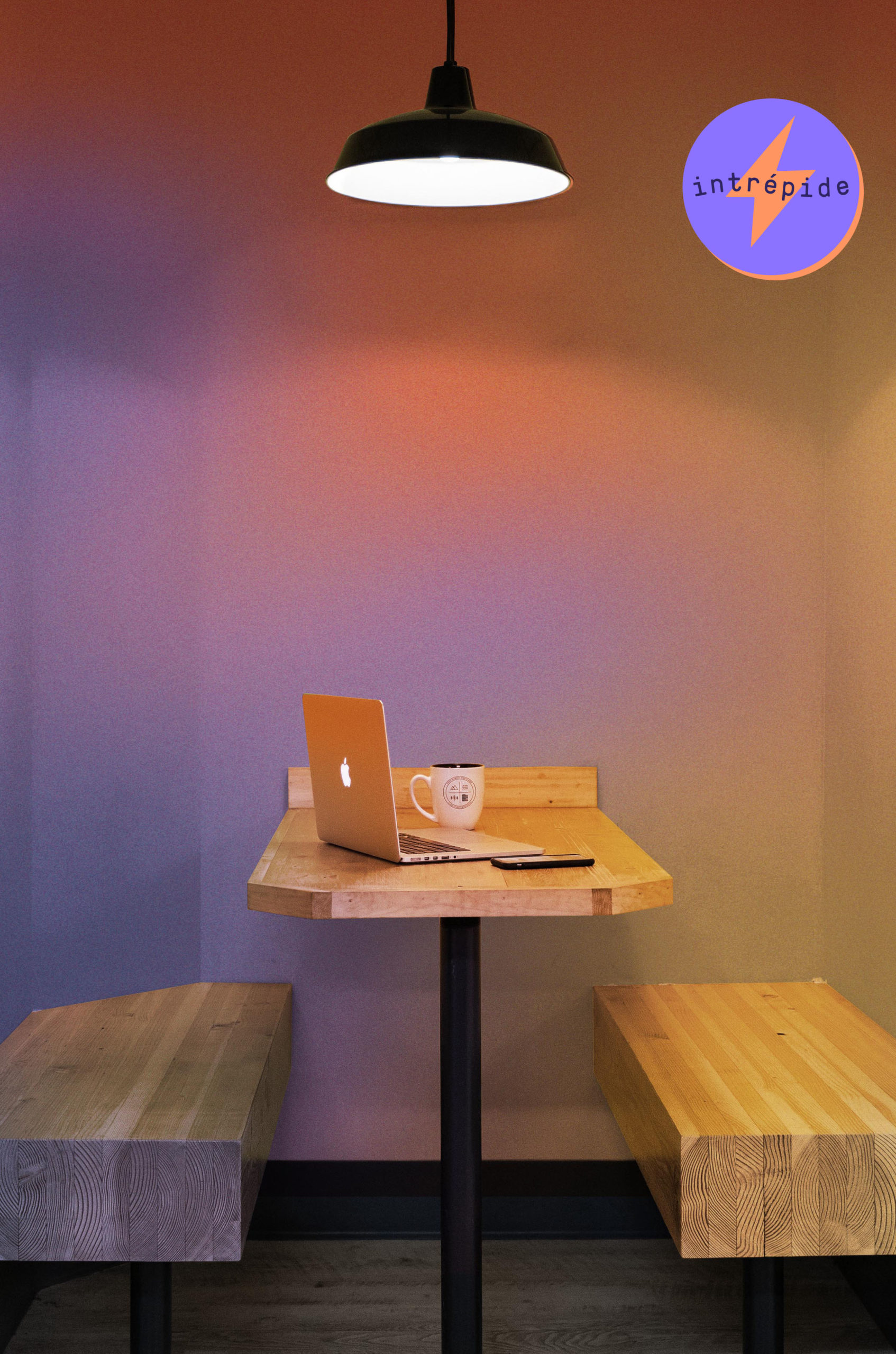 Intrepid gradient wallpaper