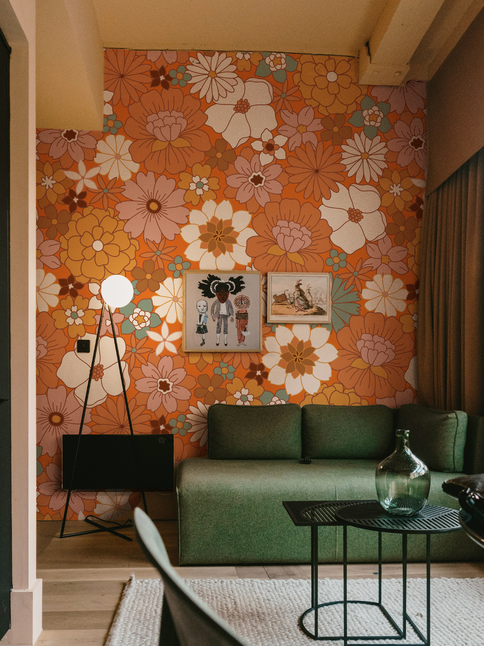 N277 Orange Living Room Retro Flowers Wallpaper N277 Orange Living Room Retro Flowers Wallpaper