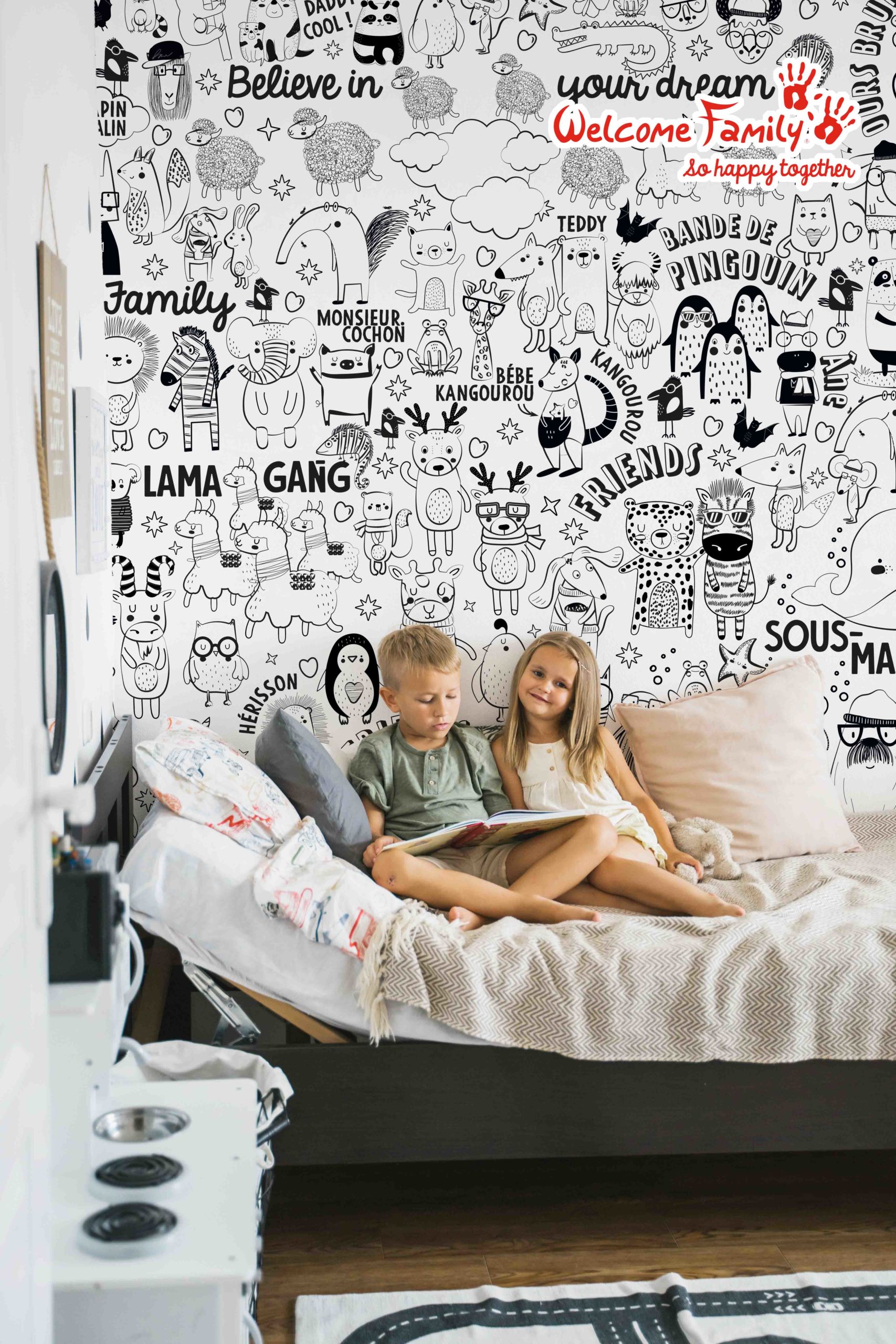 N346 children's wallpaper to color black and white children's room