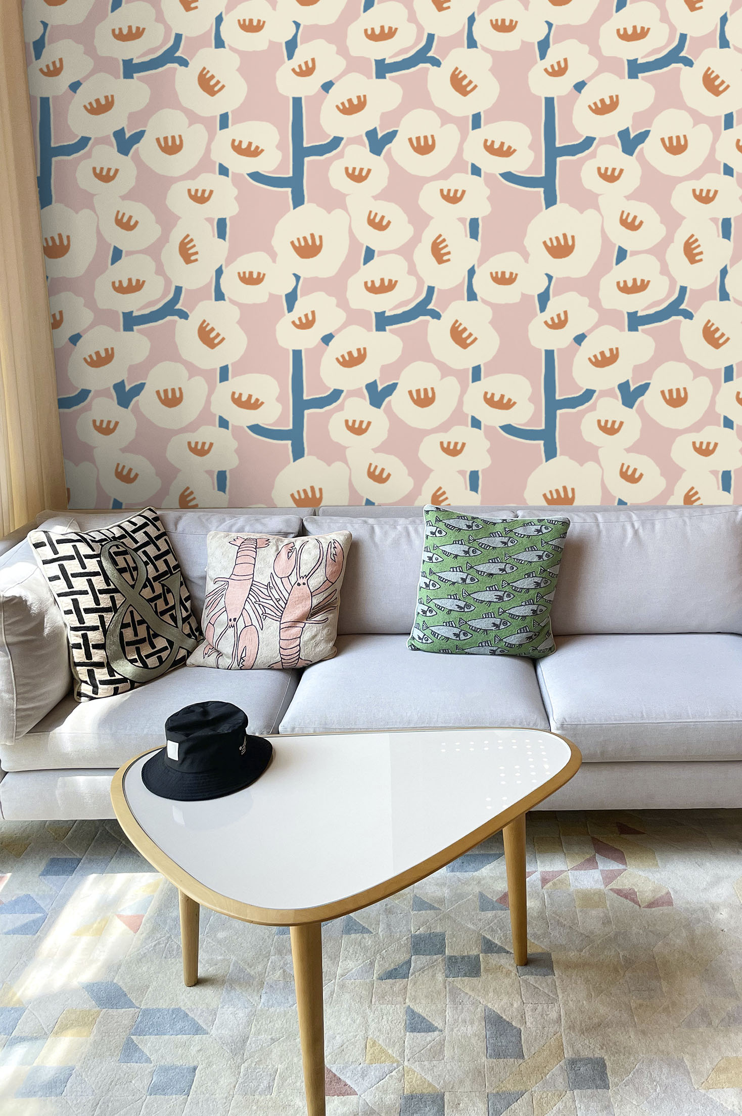 salon papier peint fleuri et colorer ambiance estivale rose