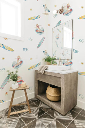 Bathroom wallpaper vintage tropical surf 60s panoramic