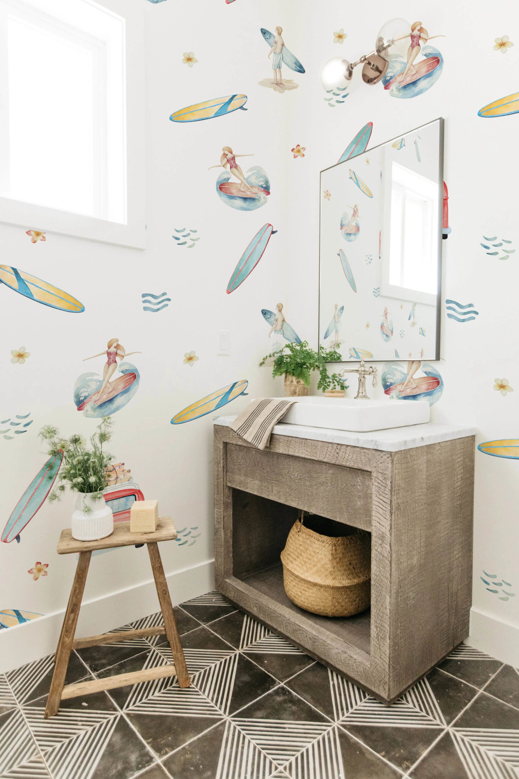 Vintage Surf_mockup2 Bathroom wallpaper vintage tropical surf 60s panoramic