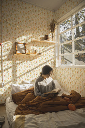 Orange Bedroom Trendy Tulip Floral Wallpaper