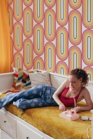 Retro Oval Wallpaper N417 Multicolor Retro Bedroom