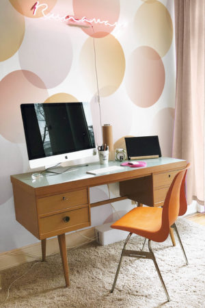 bureau rose papier peint sphères en dégradé pop urbain