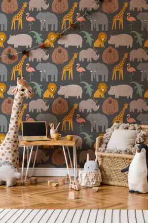 n473 chambre animaux sur fond foncé