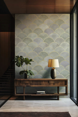 salon beige papier peint écailles art déco géométriques