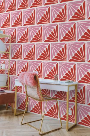 bureau rose papier peint éclat floral contemporain pop