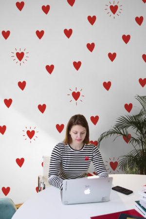 wallpaper 540 Radiant Hearts Desk Girl