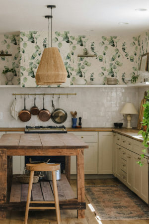 Beige foliage kitchen wallpaper
