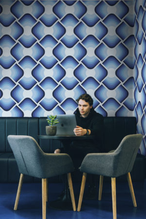 Papier peint carrés ondulés bleu espaces publics