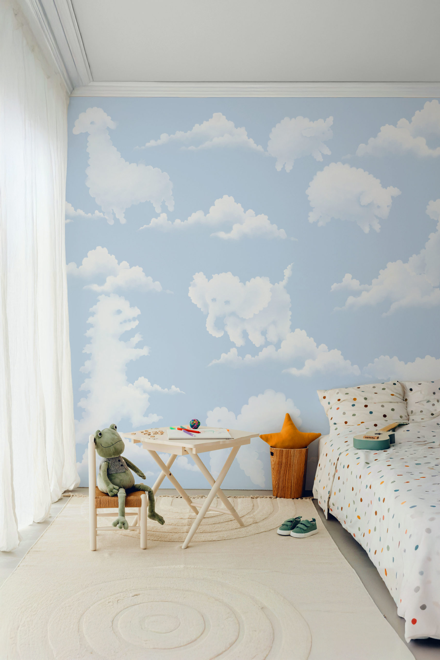 N°632 : Enchanted Clouds - children's room