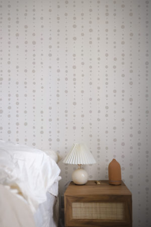 N°638 : Rain of Pearls - grey - bedroom.