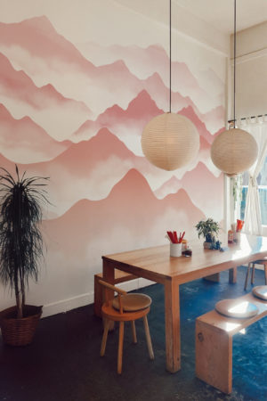 N°642 :  Brumes des Cimes - rouge - espaces publiques.