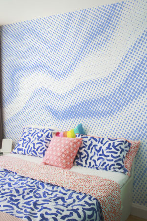 N°656 : Ondes Subtiles  - bleu - chambre.