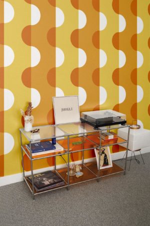 🕰️ Vintage & Retro Wallpaper