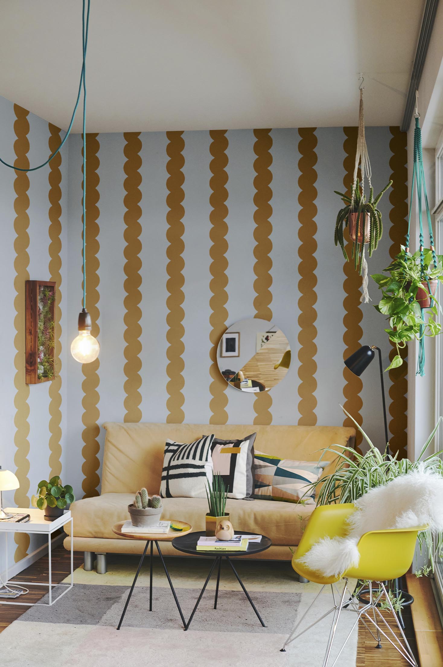 N736 Blue Brown Living Room